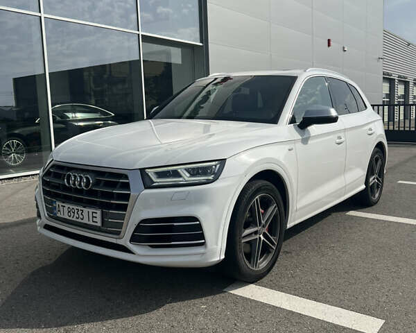 Білий Ауді SQ5, об'ємом двигуна 3 л та пробігом 57 тис. км за 34000 $, фото 1 на Automoto.ua