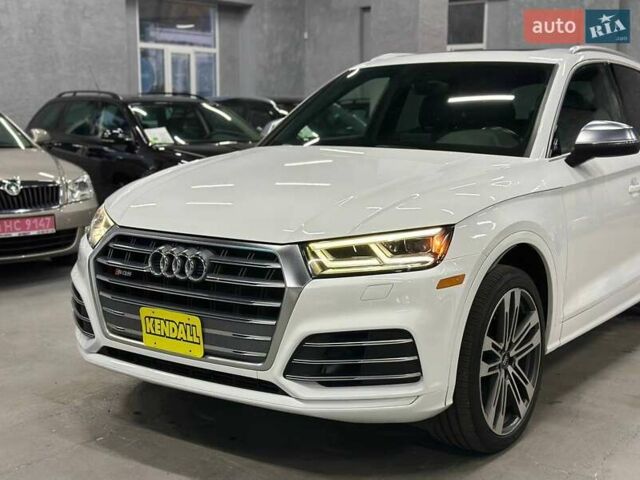 Білий Ауді SQ5, об'ємом двигуна 3 л та пробігом 110 тис. км за 24499 $, фото 2 на Automoto.ua