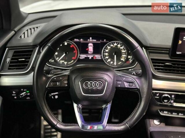 Білий Ауді SQ5, об'ємом двигуна 3 л та пробігом 110 тис. км за 24499 $, фото 12 на Automoto.ua
