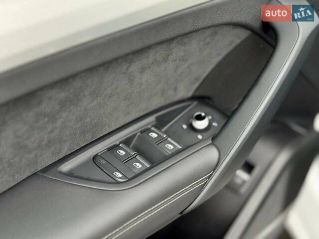 Ауди SQ5 2018 в Киеве на Automoto.ua Белый Ауди SQ5, объемом двигателя 3 л и пробегом 141 тыс. км за 27900 $, фото 44 на Automoto.ua