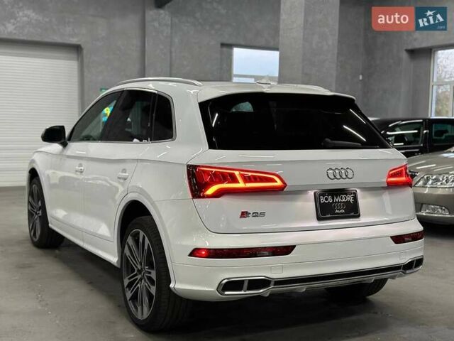 Білий Ауді SQ5, об'ємом двигуна 3 л та пробігом 110 тис. км за 24499 $, фото 4 на Automoto.ua