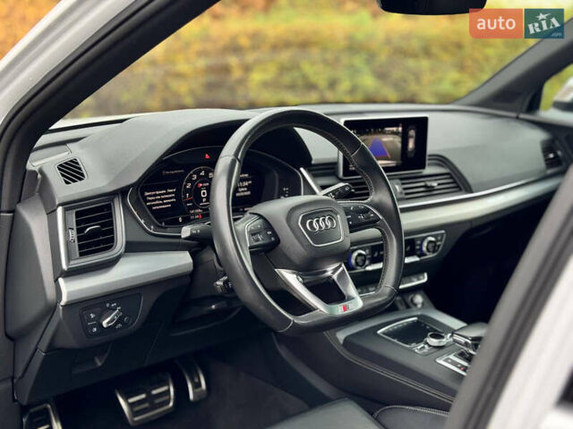 Ауди SQ5 2018 в Киеве на Automoto.ua Белый Ауди SQ5, объемом двигателя 3 л и пробегом 141 тыс. км за 27900 $, фото 49 на Automoto.ua