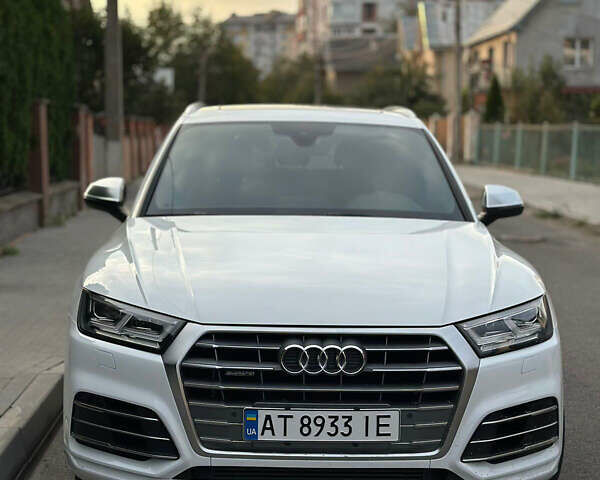 Білий Ауді SQ5, об'ємом двигуна 3 л та пробігом 57 тис. км за 34000 $, фото 3 на Automoto.ua