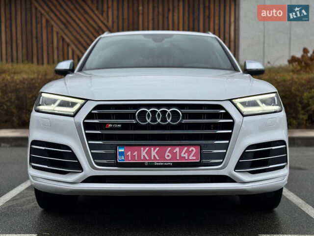 Ауди SQ5 2018 в Киеве на Automoto.ua Белый Ауди SQ5, объемом двигателя 3 л и пробегом 141 тыс. км за 27900 $, фото 11 на Automoto.ua