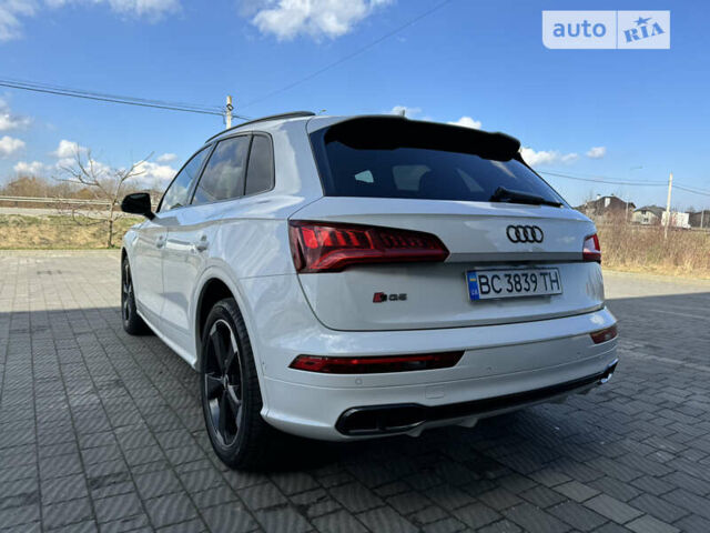 Білий Ауді SQ5, об'ємом двигуна 3 л та пробігом 77 тис. км за 44400 $, фото 6 на Automoto.ua