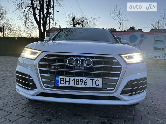 Білий Ауді SQ5, об'ємом двигуна 3 л та пробігом 35 тис. км за 46999 $, фото 1 на Automoto.ua