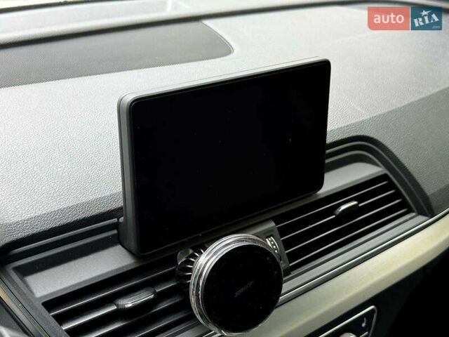 Белый Ауди SQ5, объемом двигателя 3 л и пробегом 125 тыс. км за 31440 $, фото 25 на Automoto.ua