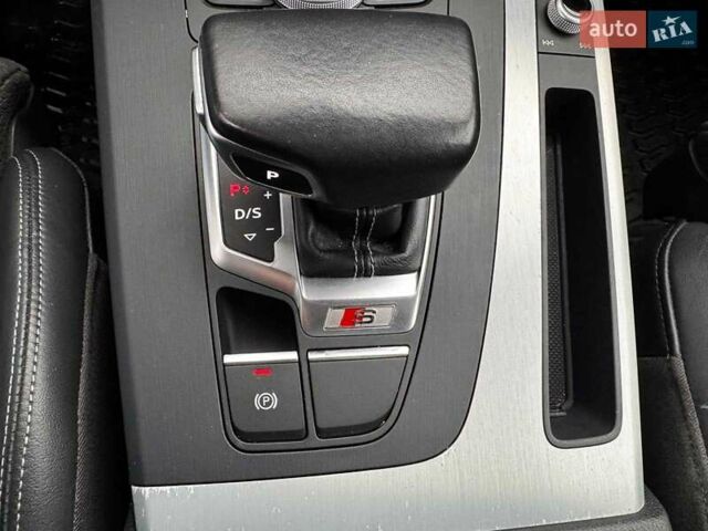 Белый Ауди SQ5, объемом двигателя 3 л и пробегом 125 тыс. км за 39740 $, фото 27 на Automoto.ua