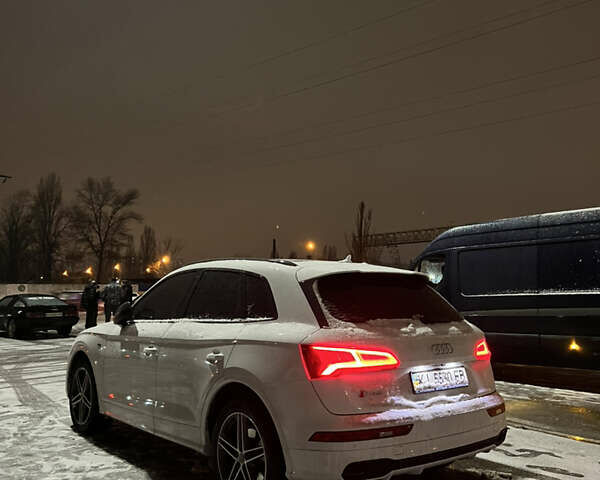 Білий Ауді SQ5, об'ємом двигуна 3 л та пробігом 51 тис. км за 48000 $, фото 12 на Automoto.ua