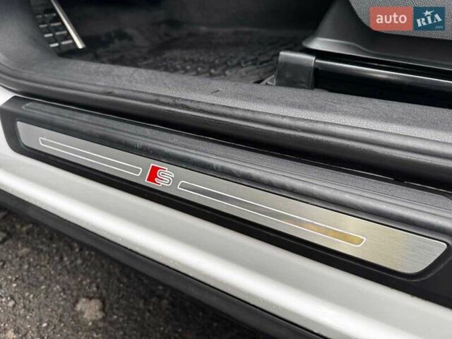 Белый Ауди SQ5, объемом двигателя 3 л и пробегом 125 тыс. км за 39740 $, фото 30 на Automoto.ua