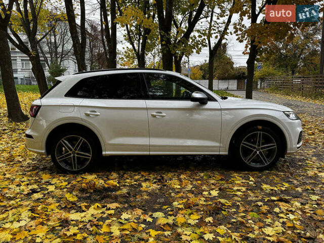 Белый Ауди SQ5, объемом двигателя 3 л и пробегом 125 тыс. км за 31440 $, фото 7 на Automoto.ua