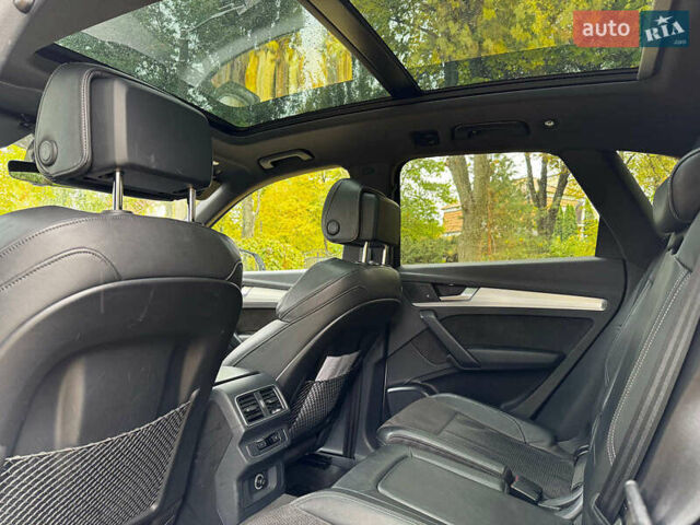 Белый Ауди SQ5, объемом двигателя 3 л и пробегом 125 тыс. км за 31440 $, фото 27 на Automoto.ua