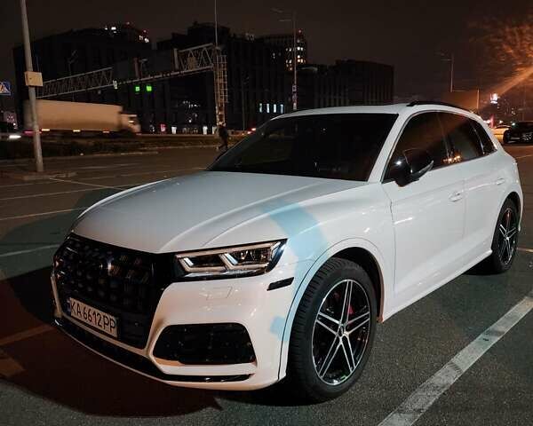 Белый Ауди SQ5, объемом двигателя 3 л и пробегом 135 тыс. км за 38000 $, фото 10 на Automoto.ua