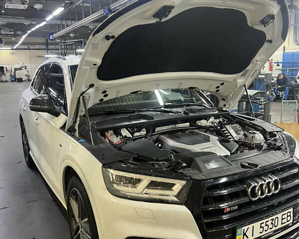 Білий Ауді SQ5, об'ємом двигуна 3 л та пробігом 51 тис. км за 48000 $, фото 30 на Automoto.ua