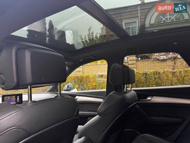 Белый Ауди SQ5, объемом двигателя 3 л и пробегом 125 тыс. км за 39740 $, фото 36 на Automoto.ua