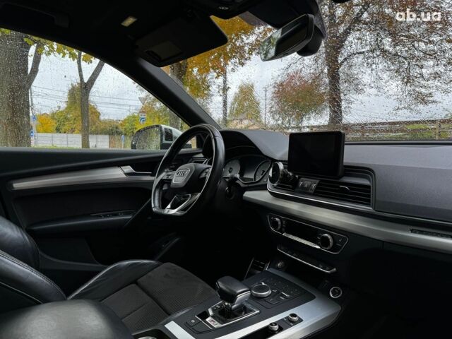 Белый Ауди SQ5, объемом двигателя 3 л и пробегом 125 тыс. км за 31440 $, фото 33 на Automoto.ua