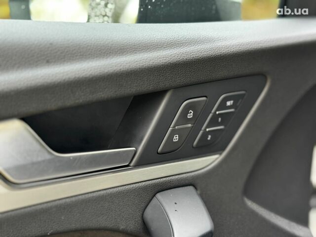 Белый Ауди SQ5, объемом двигателя 3 л и пробегом 125 тыс. км за 31440 $, фото 15 на Automoto.ua