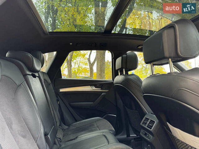 Белый Ауди SQ5, объемом двигателя 3 л и пробегом 125 тыс. км за 31440 $, фото 31 на Automoto.ua