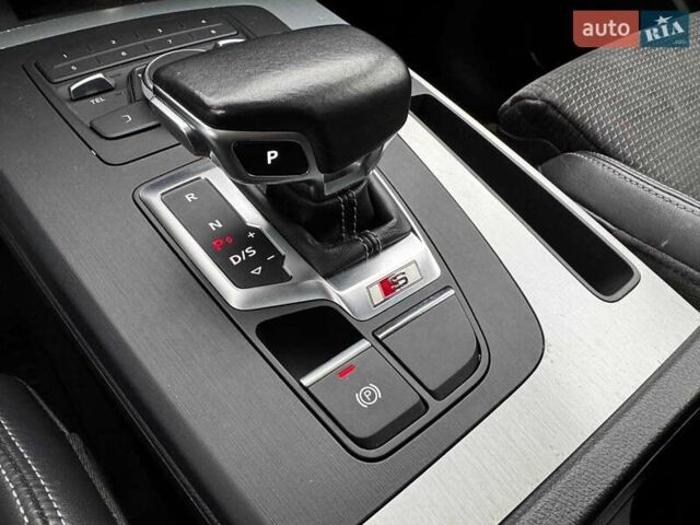 Белый Ауди SQ5, объемом двигателя 3 л и пробегом 125 тыс. км за 39740 $, фото 28 на Automoto.ua