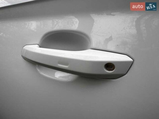 Белый Ауди SQ5, объемом двигателя 3 л и пробегом 125 тыс. км за 39740 $, фото 12 на Automoto.ua