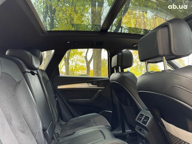 Белый Ауди SQ5, объемом двигателя 3 л и пробегом 125 тыс. км за 31440 $, фото 30 на Automoto.ua