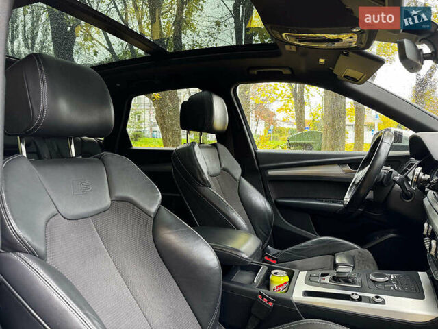 Белый Ауди SQ5, объемом двигателя 3 л и пробегом 125 тыс. км за 31440 $, фото 33 на Automoto.ua