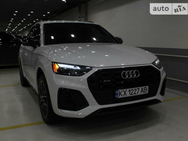 Білий Ауді SQ5, об'ємом двигуна 3 л та пробігом 73 тис. км за 49500 $, фото 12 на Automoto.ua