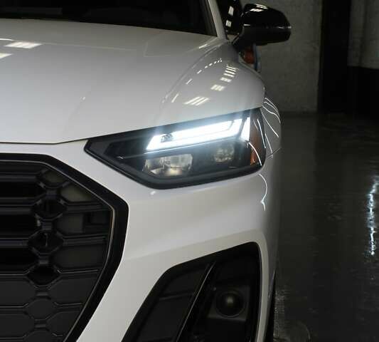 Білий Ауді SQ5, об'ємом двигуна 3 л та пробігом 73 тис. км за 49500 $, фото 10 на Automoto.ua