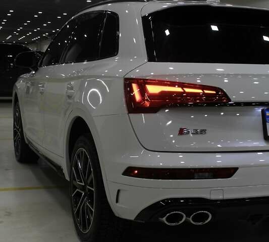 Білий Ауді SQ5, об'ємом двигуна 3 л та пробігом 73 тис. км за 49500 $, фото 25 на Automoto.ua