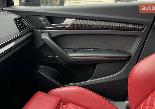 Белый Ауди SQ5, объемом двигателя 3 л и пробегом 60 тыс. км за 39900 $, фото 24 на Automoto.ua