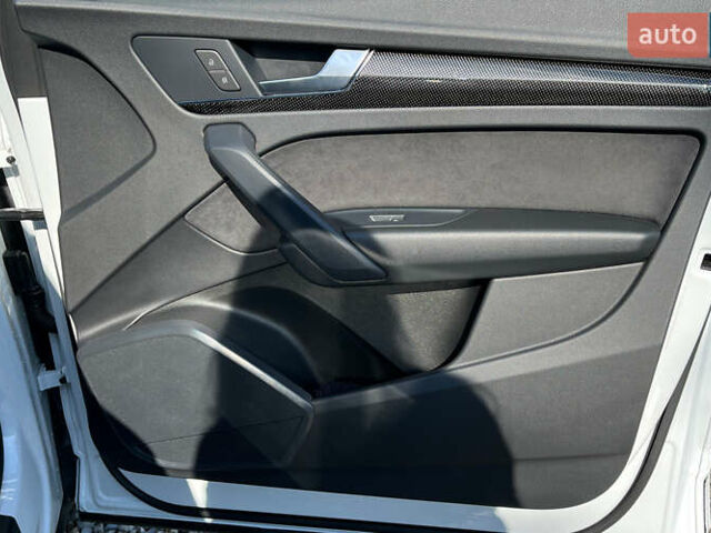 Ауди SQ5 2021 в Коломые на Automoto.ua Белый Ауди SQ5, объемом двигателя 3 л и пробегом 62 тыс. км за 42000 $, фото 26 на Automoto.ua