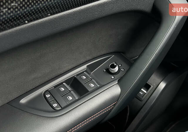 Белый Ауди SQ5, объемом двигателя 3 л и пробегом 60 тыс. км за 39900 $, фото 21 на Automoto.ua