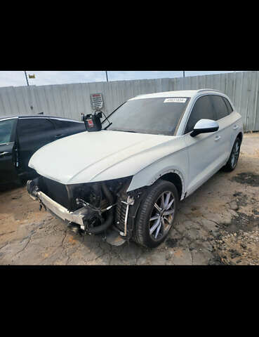 Белый Ауди SQ5, объемом двигателя 3 л и пробегом 62 тыс. км за 39000 $, фото 12 на Automoto.ua