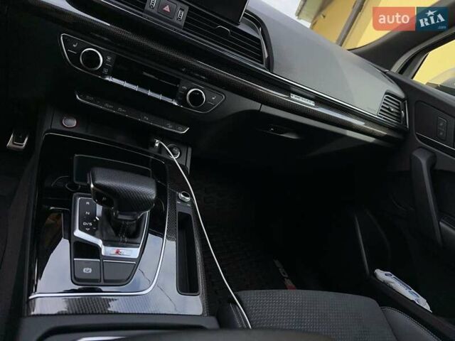 Белый Ауди SQ5, объемом двигателя 3 л и пробегом 62 тыс. км за 39000 $, фото 9 на Automoto.ua