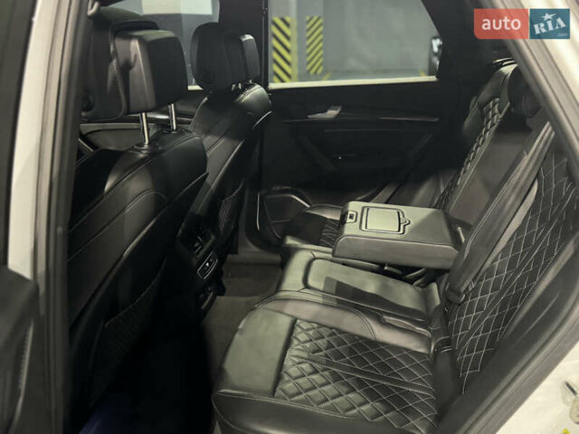 Білий Ауді SQ5, об'ємом двигуна 2.99 л та пробігом 28 тис. км за 44900 $, фото 15 на Automoto.ua