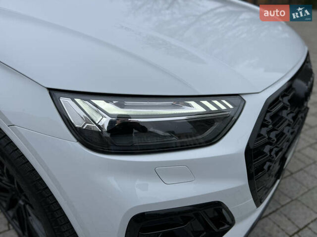 Белый Ауди SQ5, объемом двигателя 3 л и пробегом 60 тыс. км за 39900 $, фото 8 на Automoto.ua