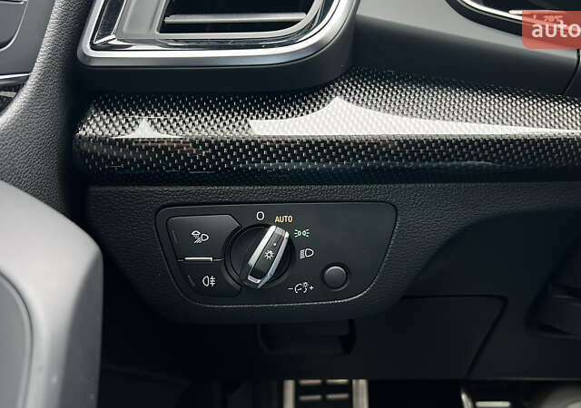 Белый Ауди SQ5, объемом двигателя 3 л и пробегом 60 тыс. км за 39900 $, фото 18 на Automoto.ua