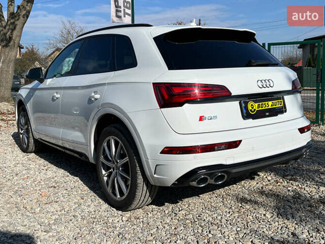 Ауди SQ5 2021 в Коломые на Automoto.ua Белый Ауди SQ5, объемом двигателя 3 л и пробегом 62 тыс. км за 42000 $, фото 5 на Automoto.ua