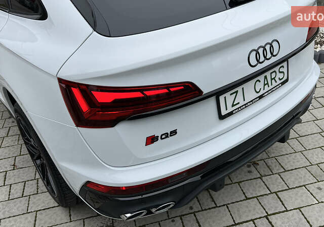 Белый Ауди SQ5, объемом двигателя 3 л и пробегом 60 тыс. км за 39900 $, фото 11 на Automoto.ua