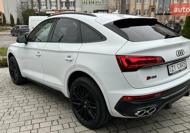 Белый Ауди SQ5, объемом двигателя 3 л и пробегом 60 тыс. км за 39900 $, фото 4 на Automoto.ua