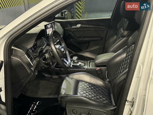 Білий Ауді SQ5, об'ємом двигуна 2.99 л та пробігом 28 тис. км за 44900 $, фото 26 на Automoto.ua