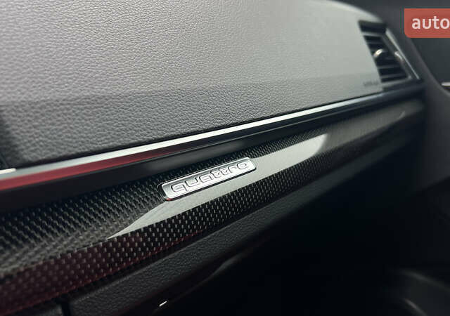 Белый Ауди SQ5, объемом двигателя 3 л и пробегом 60 тыс. км за 39900 $, фото 27 на Automoto.ua