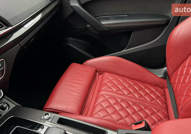 Белый Ауди SQ5, объемом двигателя 3 л и пробегом 60 тыс. км за 39900 $, фото 26 на Automoto.ua