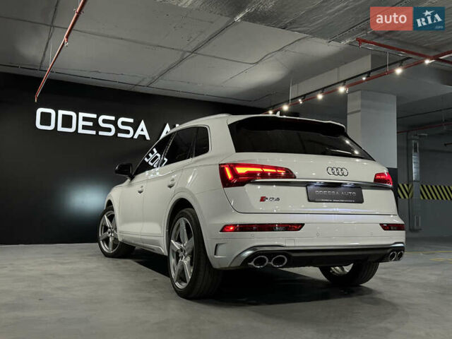 Білий Ауді SQ5, об'ємом двигуна 2.99 л та пробігом 28 тис. км за 44900 $, фото 4 на Automoto.ua