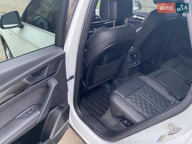 Білий Ауді SQ5, об'ємом двигуна 3 л та пробігом 32 тис. км за 46900 $, фото 15 на Automoto.ua