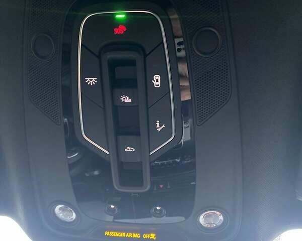 Білий Ауді SQ5, об'ємом двигуна 3 л та пробігом 32 тис. км за 46900 $, фото 33 на Automoto.ua