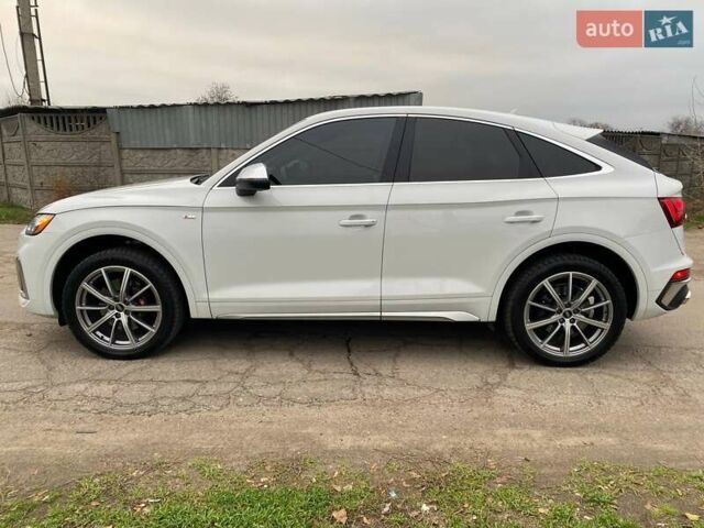 Білий Ауді SQ5, об'ємом двигуна 3 л та пробігом 32 тис. км за 46900 $, фото 7 на Automoto.ua