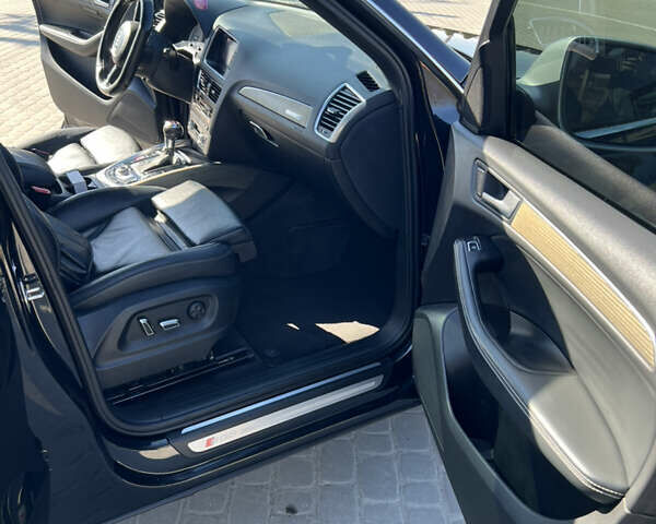 Черный Ауди SQ5, объемом двигателя 3 л и пробегом 343 тыс. км за 18500 $, фото 28 на Automoto.ua