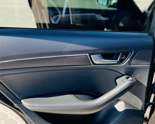 Чорний Ауді SQ5, об'ємом двигуна 3 л та пробігом 343 тис. км за 18900 $, фото 19 на Automoto.ua