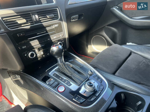 Чорний Ауді SQ5, об'ємом двигуна 3 л та пробігом 295 тис. км за 18500 $, фото 16 на Automoto.ua